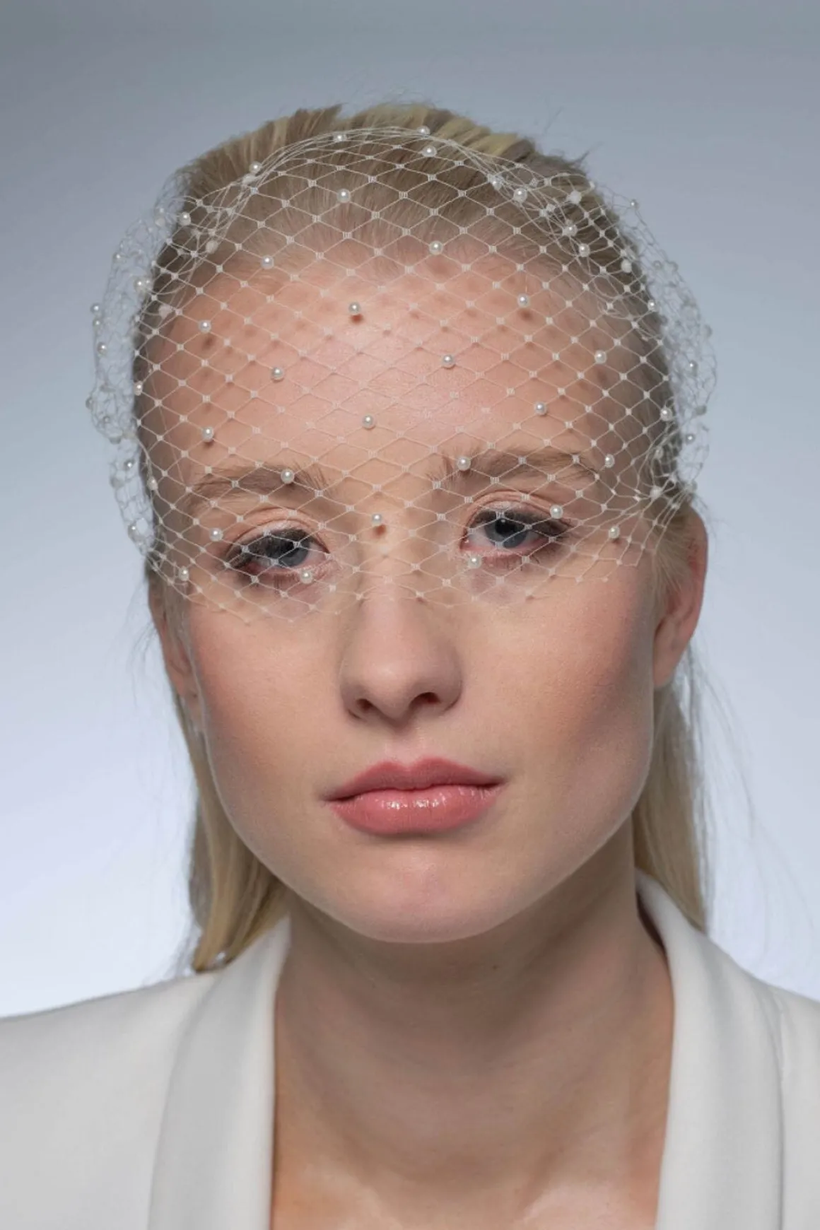 Birdcage Schleier mit Perlen