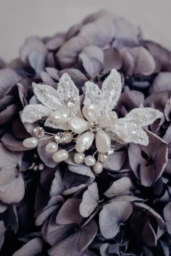 Braut Haarklammer mit Spitze, Süßwasserperlen und Strass