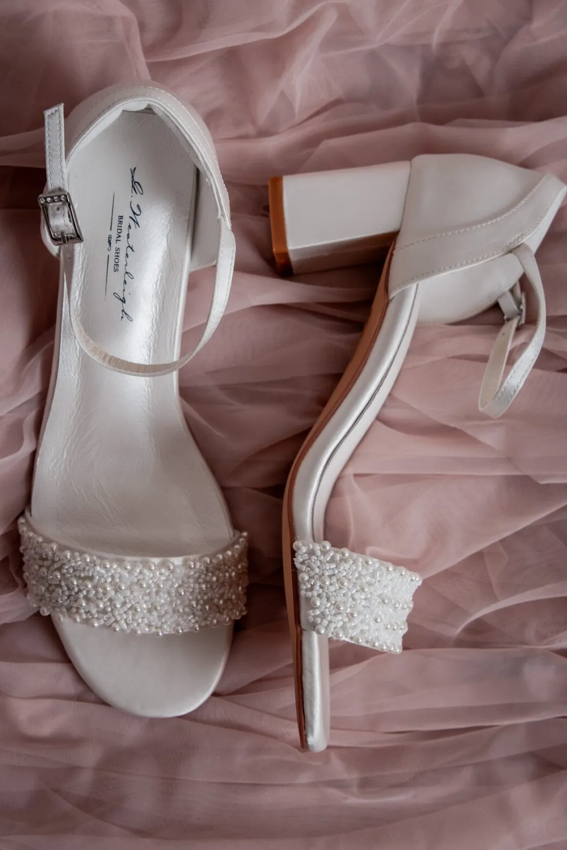 Brautschuh mit Perlen – Lauren Ivory Satin | G.Westerleigh