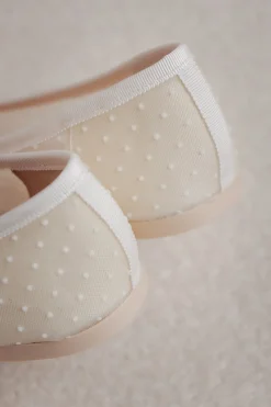Brautschuh mit Tupfen - Marilyn Daphne Perla rund Pretty Ballerinas