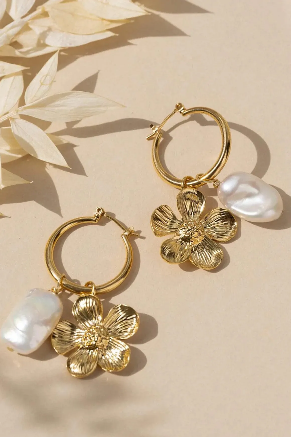 Creolen mit Barockperlen – Victoire Studio Paris