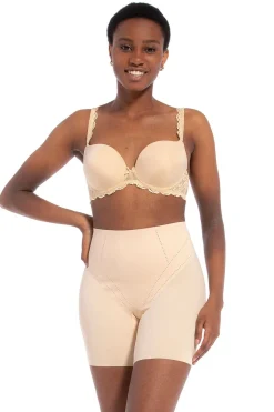Figurformende Shorts in Beige – Dream Shaper Short