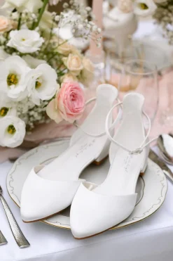 Flache Brautschuhe aus Satin – Ava Ivory Satin | G.Westerleigh
