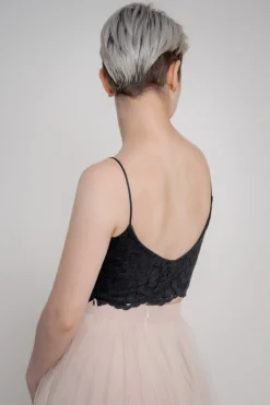 Gemustertes Spitzentop – Norine Cropped Black noni