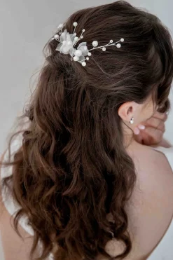Kleiner Braut Haarkamm mit Verzierung
