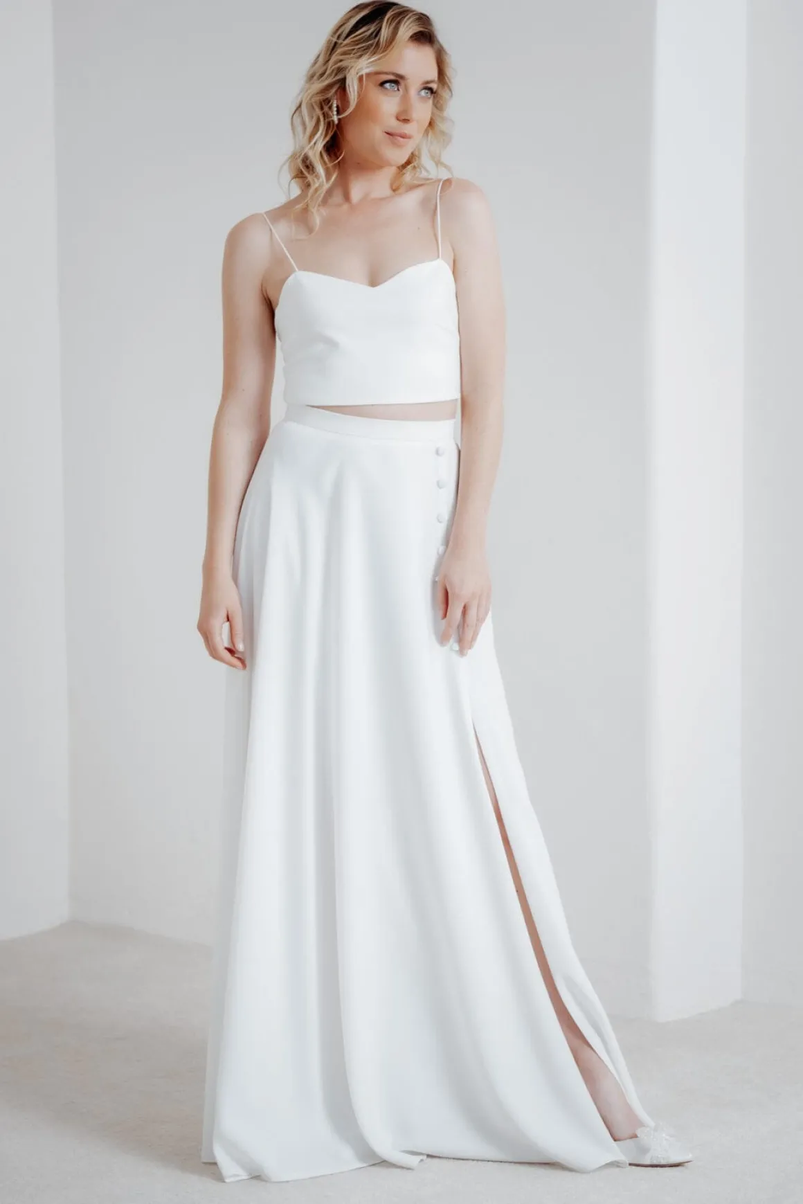 Kurzes Top mit Herzausschnitt – Pina noni