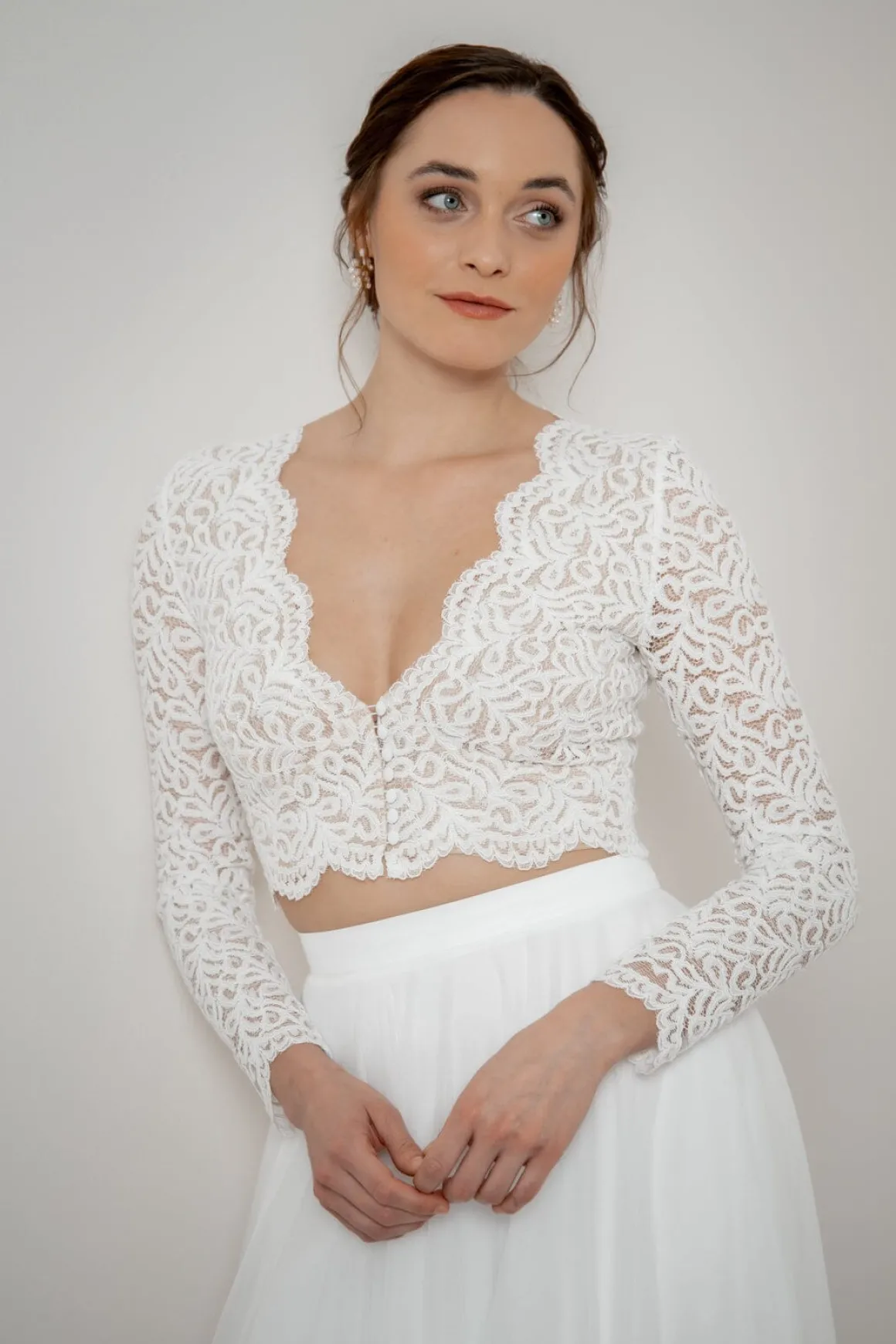Langarm-Braut Top mit Bogenkanten – Zea noni
