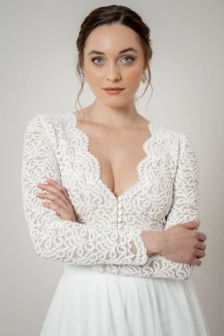 Langarm-Braut Top mit Bogenkanten – Zea noni