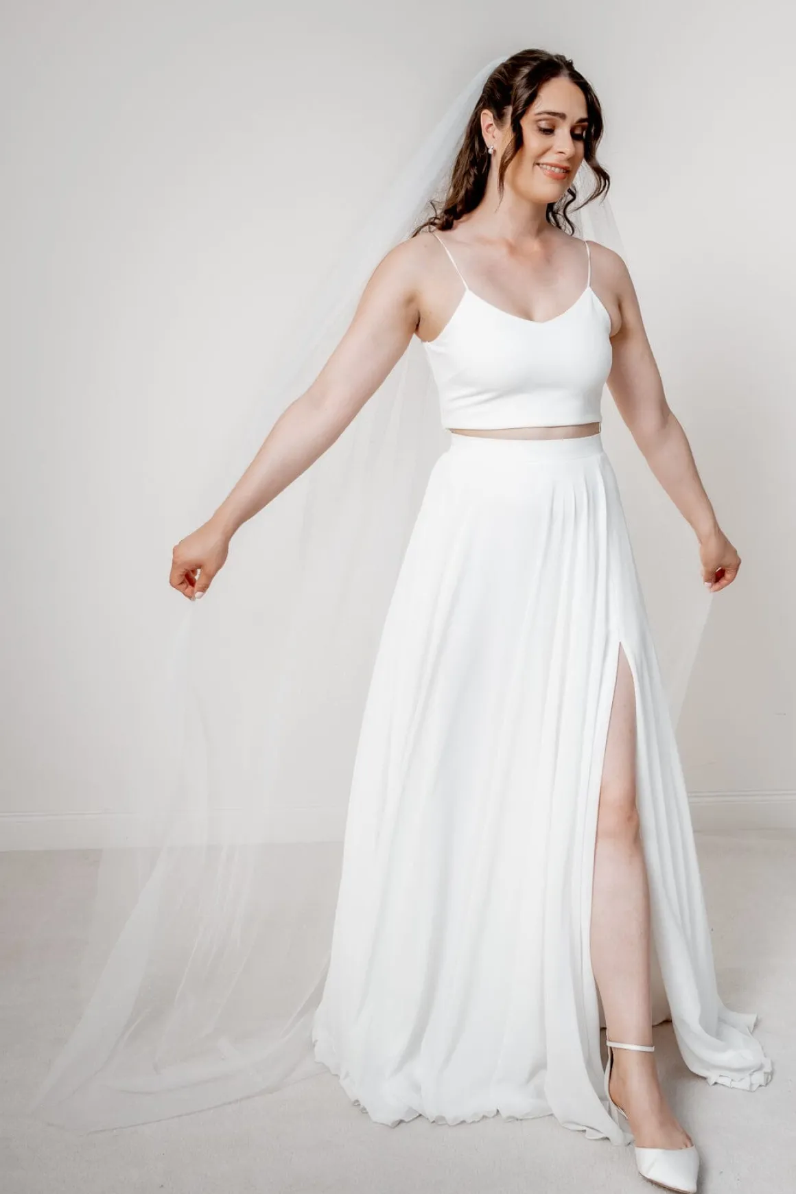 Langer, verzierter Schleier | The Perfect Bridal Company