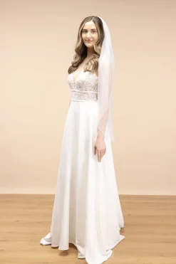 Langer, verzierter Schleier | The Perfect Bridal Company