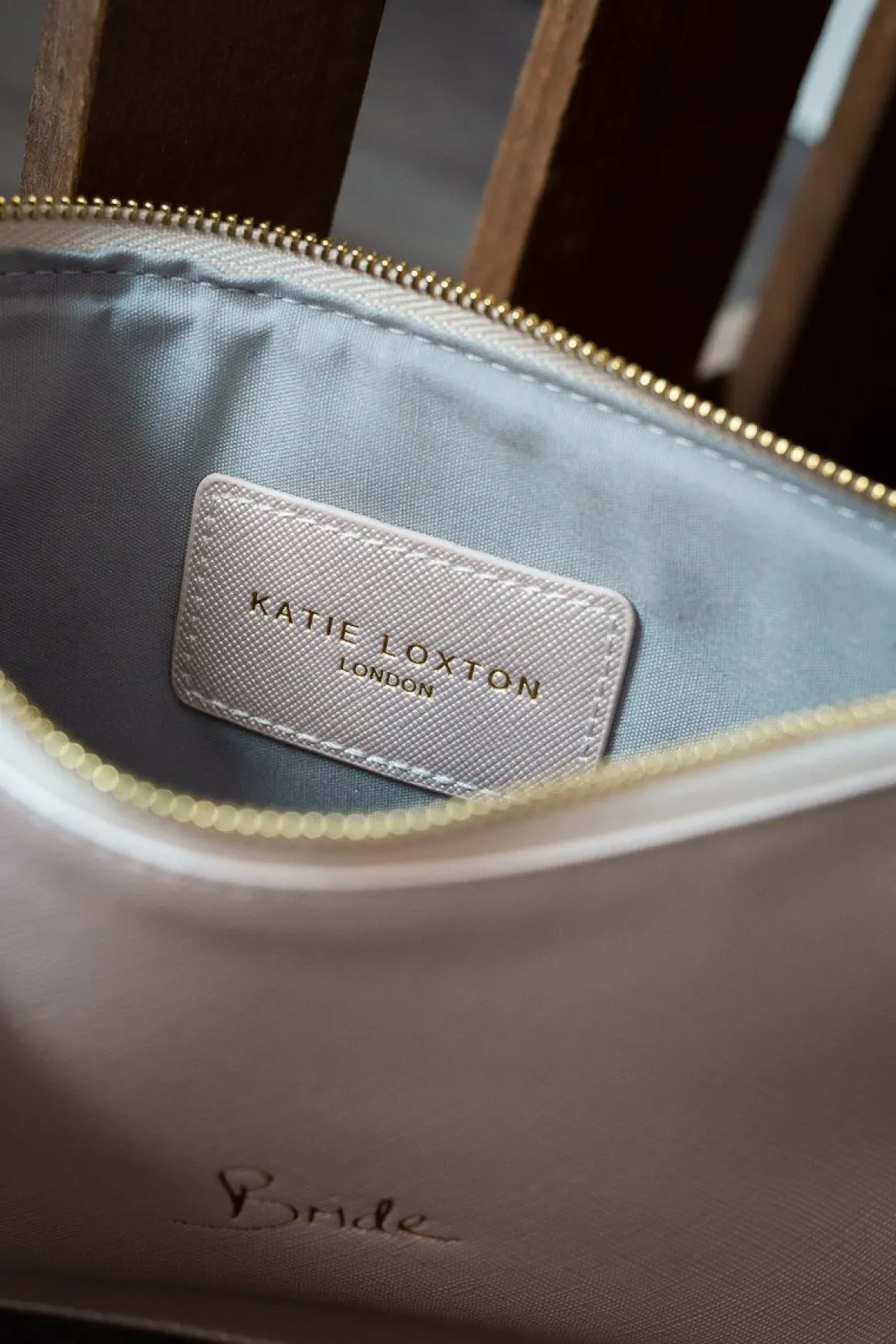 Pouch "Bride" in Metallic White – Katie Loxton