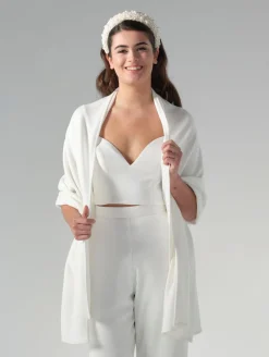 Schlichte Braut Stola in Ivory aus Strickmix