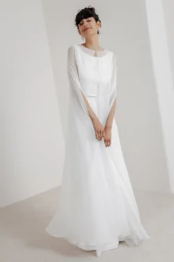 Showroom Only: Chiffon Braut Cape – Philia noni Selected