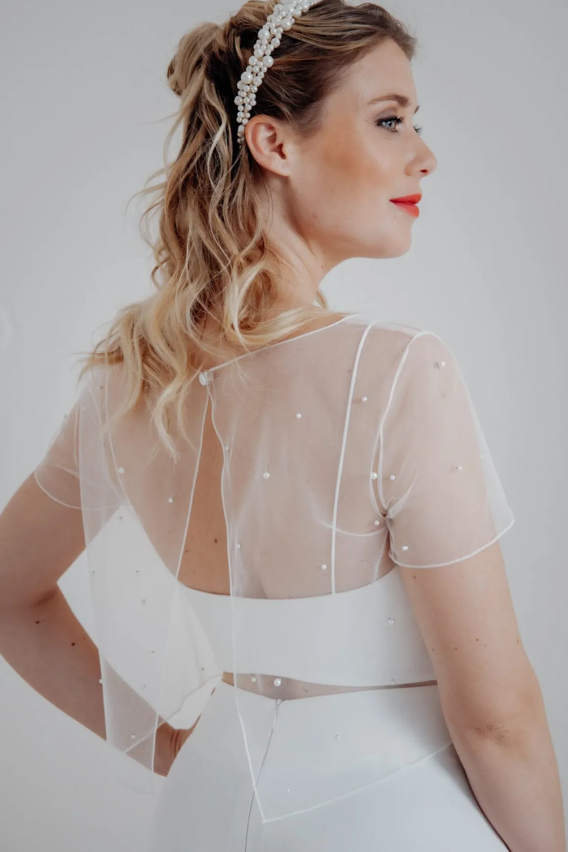 Showroom Only: Perlen-Braut Top – Rubia noni Selected