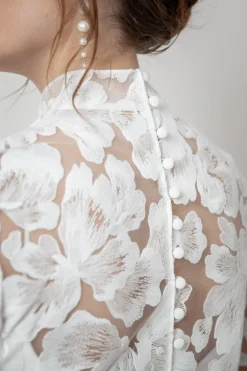Showroom Only: Stehkragentop – Cales noni Selected