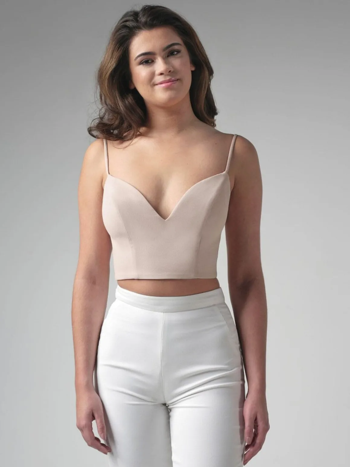 Unterziehtop in Beige mit tiefem Dekolleté